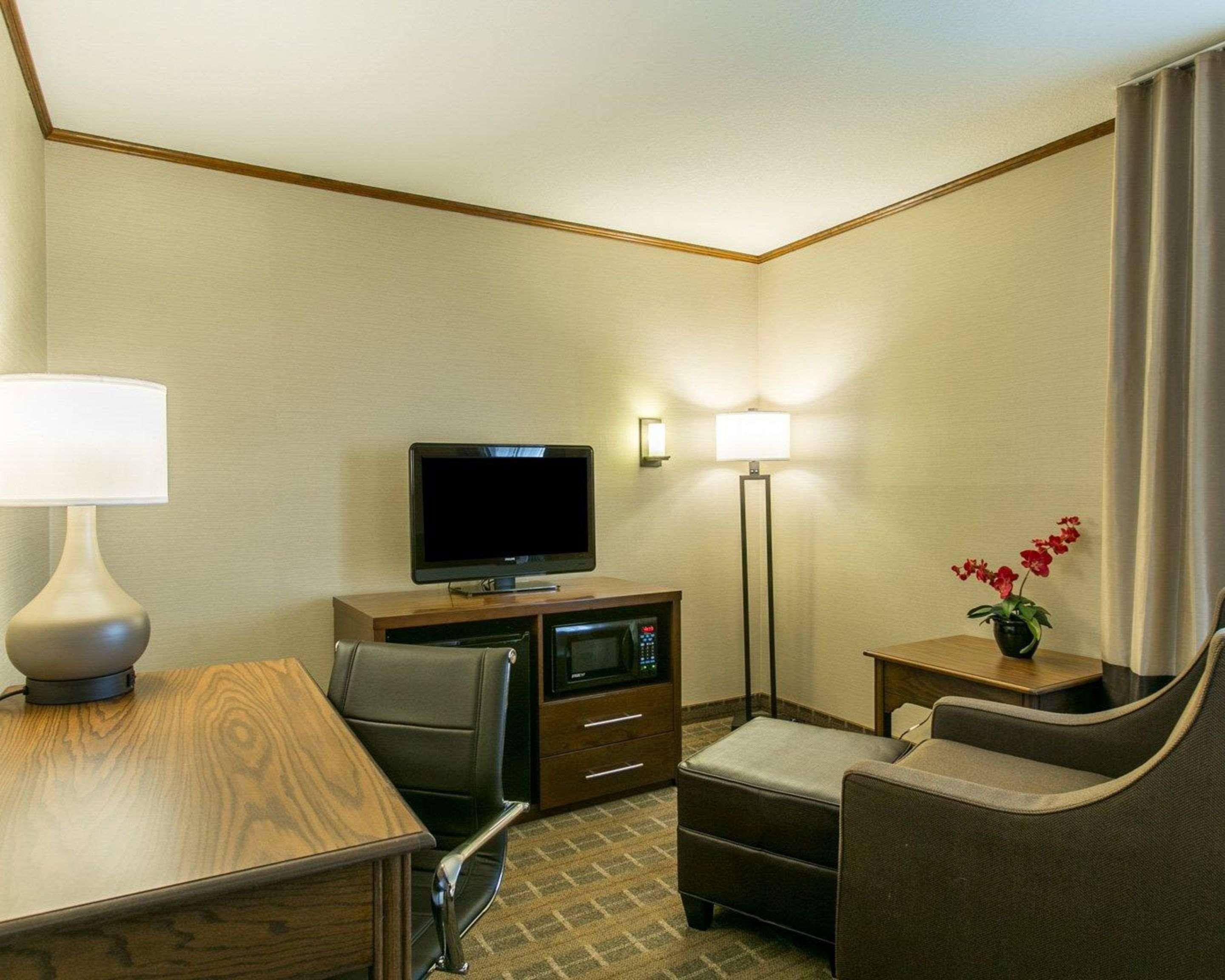 Comfort Inn Sedalia Station Ngoại thất bức ảnh